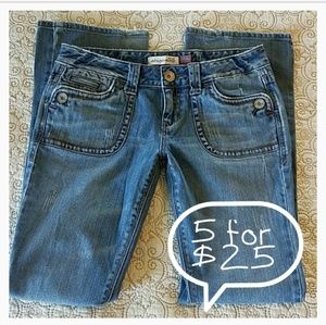 🌹5 for 25 SALE 🌹Aeropostale size 7/8 bootcut